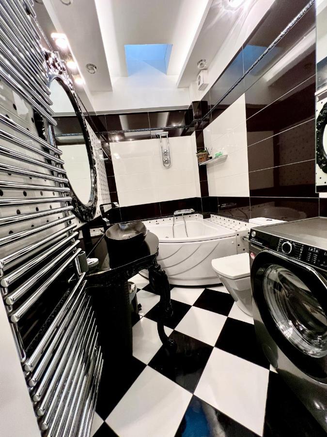 Helen Luxury Loft Design Meisonette-apartment Apartmán *